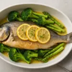 Come evitare che il pesce al forno si asciughi? Il metodo di cottura che ne preserva i nutrienti